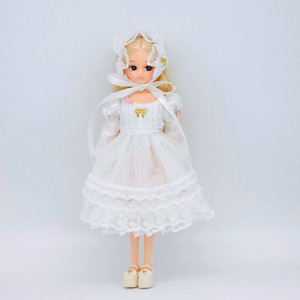 리카/브라이스 핸드메이드 인형옷 이미지