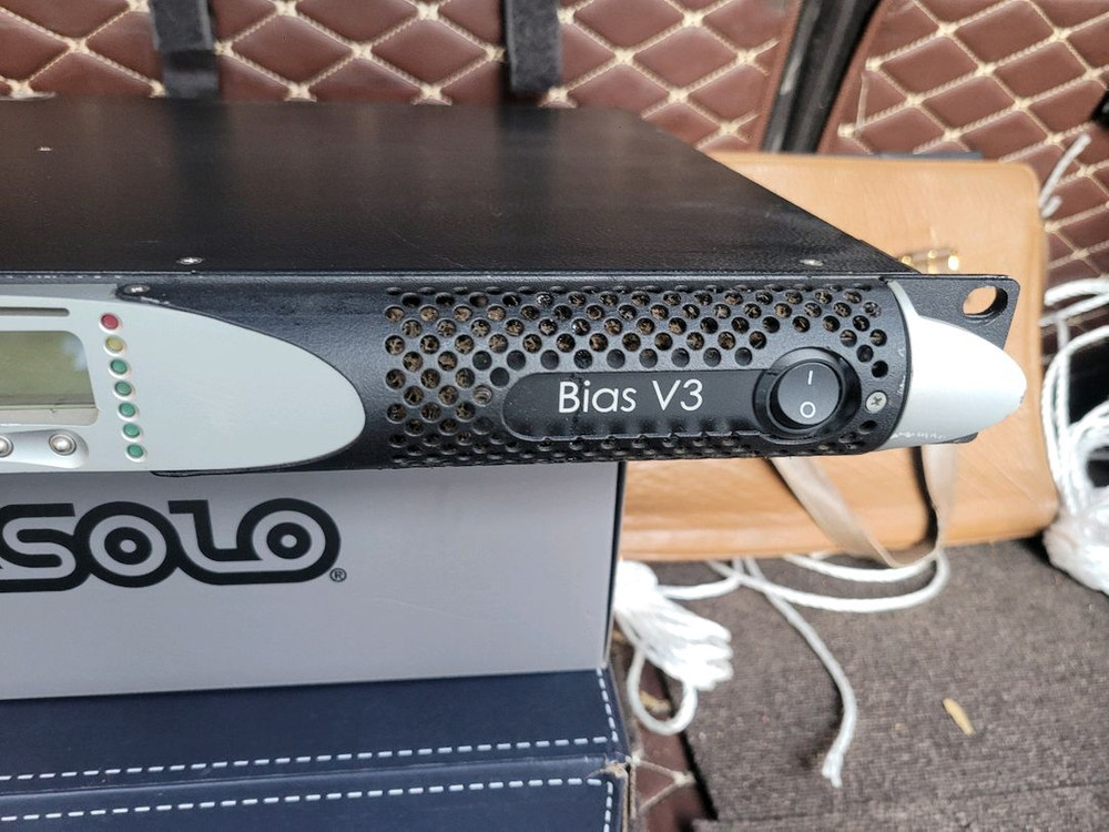 Powersoft Bias V3 2채널 파워 앰프 이미지