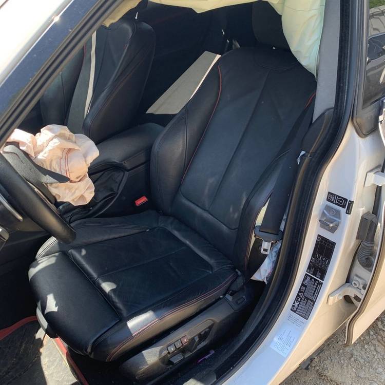 [ BMW 3GT ] 실내 or 전장 및 외장 부품 판매 합니다--5