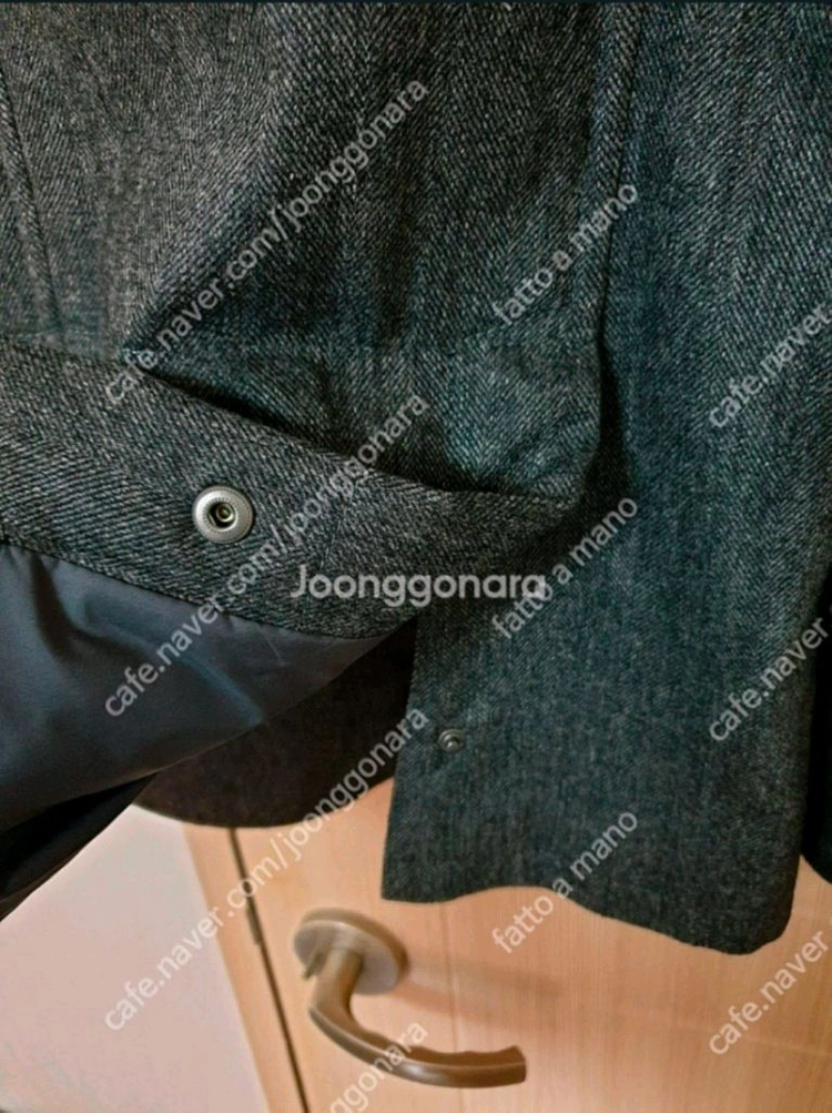 루이지 보렐리 헤링본 패디드 피코트 48 차콜그레이 이미지