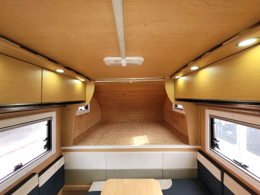 트럭캠퍼 이미지