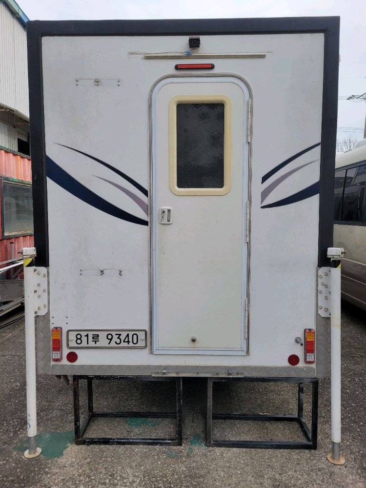 트럭캠퍼 이미지