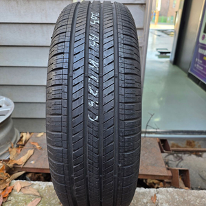 중고타이어 205 65 16 판매합니다. 굿이어 k5 쏘나타 sm5
