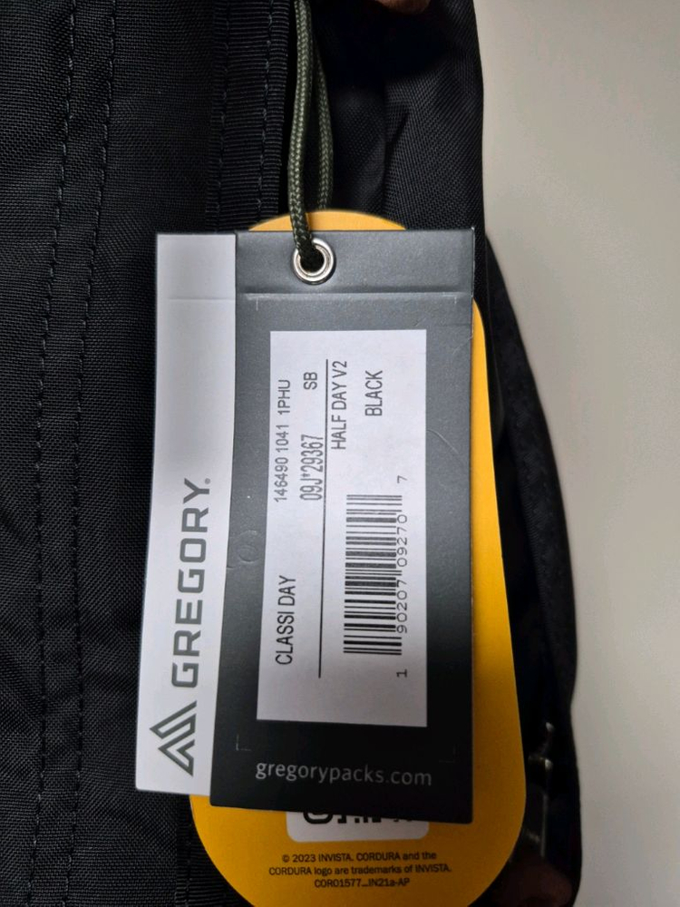 그레고리 하프데이V2 백팩 등산배낭 새상품 팝니다--1