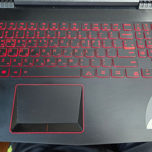 레노보 Y520 15IKBN게이밍 노트북