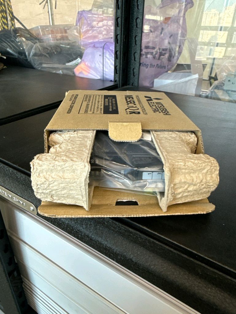 미쯔비시 새상품 RJ61BT11 리모트 I/O 이미지