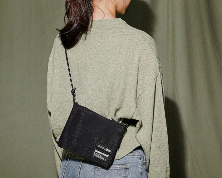 브루클린웍스 미니사코슈 크로스백 여행용 캠핑 미니백--1