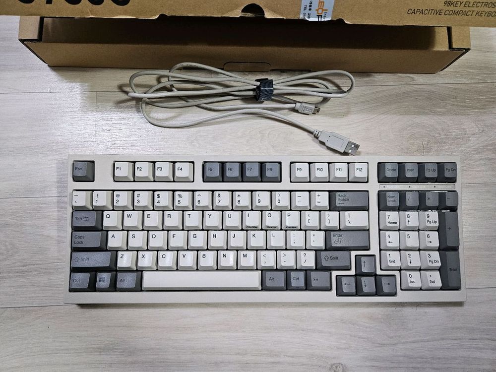 레오폴드 FC980C 45g 균등 토프레 무접점키보드--1