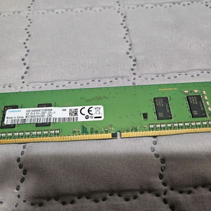 삼성 DDR4 4GB 램