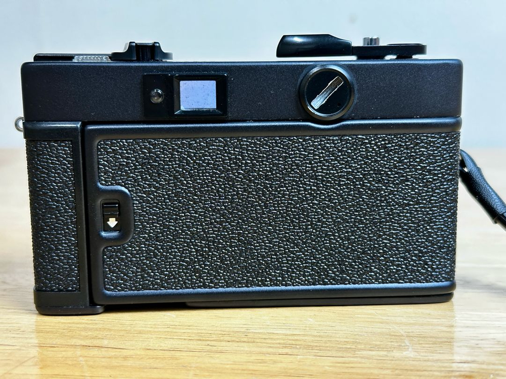 코니카 C35 EF 필름카메라 이미지