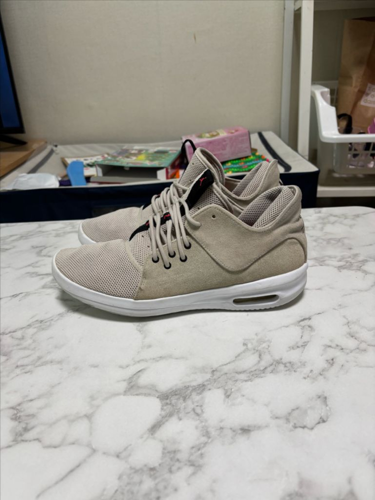 나이키 에어조던 퍼스트클래스 275--1