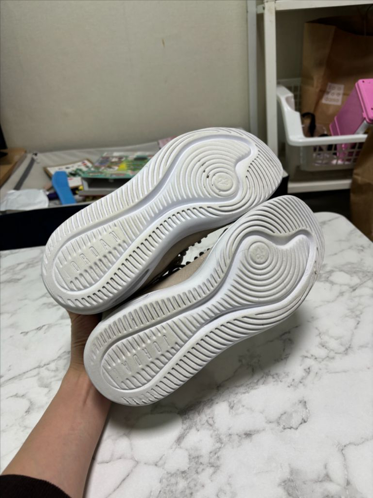 나이키 에어조던 퍼스트클래스 275--4