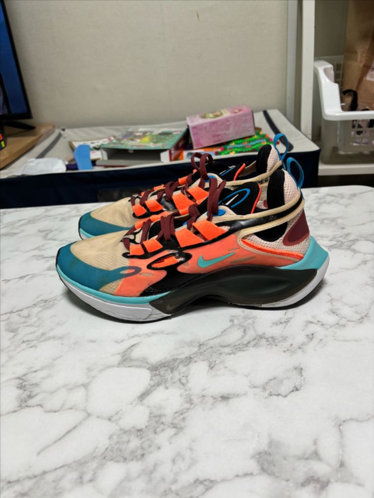 나이키 시그널 D/MS/X 구아바 아이스 275--1