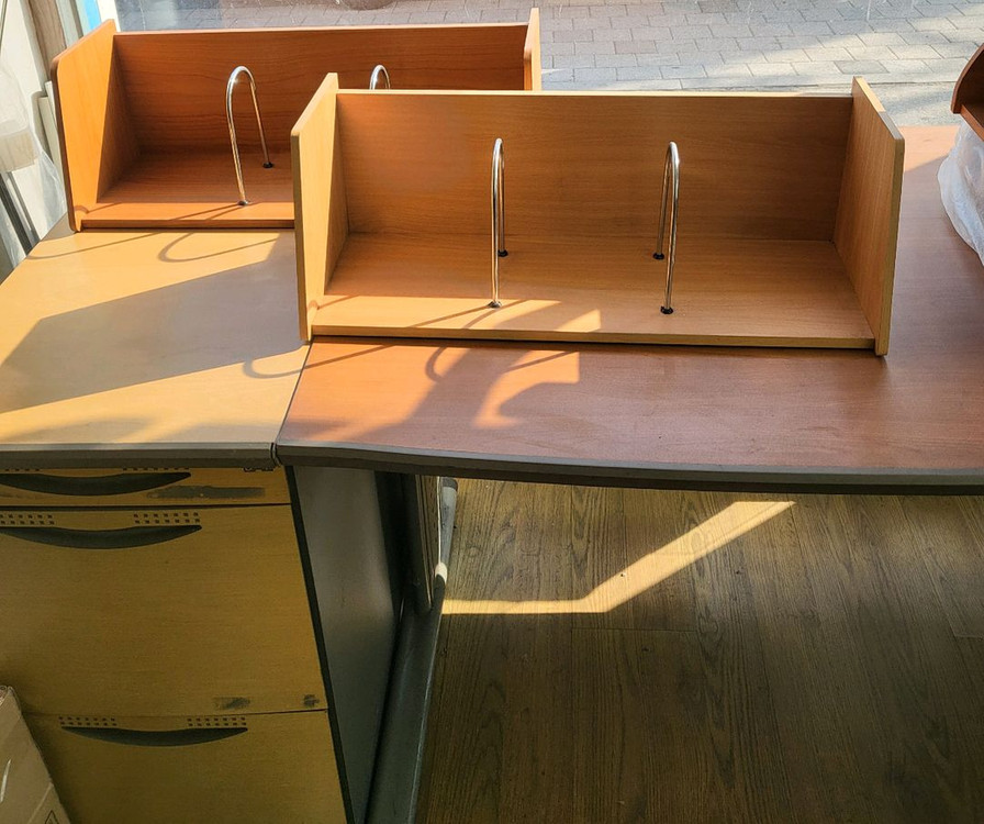 포밍탁자 접이식탁자 작업탁자 회의용테이블 원탁 회의용의자 유형탁자 회전의자 책꽂이 탁자다리 이미지