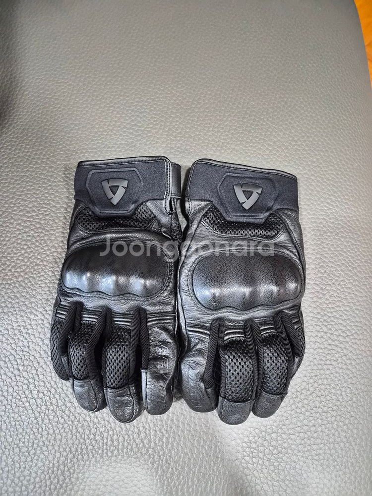 오토바이 용품 판매합니다(헬멧, 자켓, 바지, 신발, 장갑, 고프로) 따로도 판매하고 전부 한번에 판매도 합니다!!--4