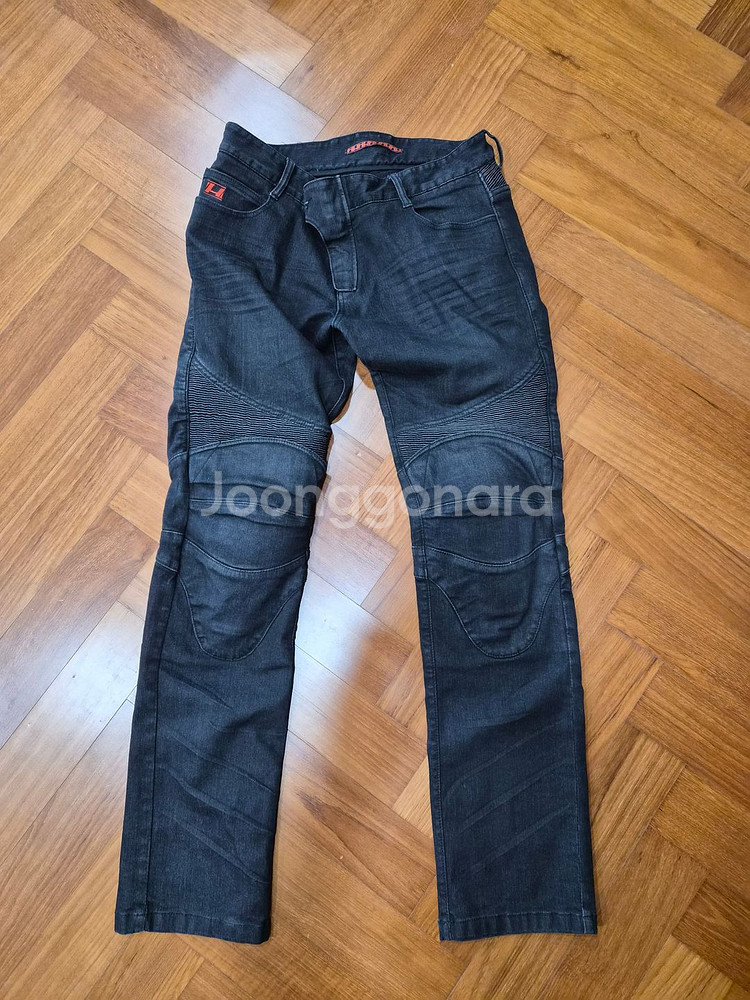 오토바이 용품 판매합니다(헬멧, 자켓, 바지, 신발, 장갑, 고프로) 따로도 판매하고 전부 한번에 판매도 합니다!!--5