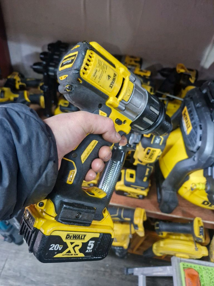 디월트충전함마드릴 DCD996 강력토크 최강토크 함마드릴 A급 이미지