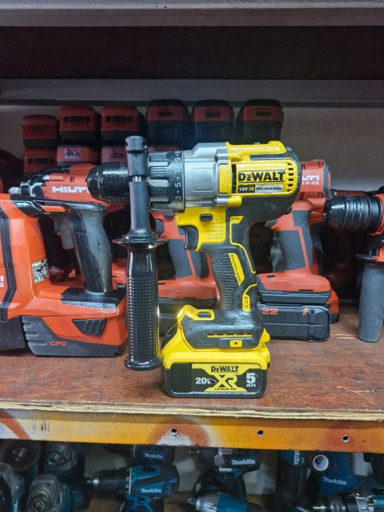 디월트충전함마드릴 DCD996 강력토크 최강토크 함마드릴 A급 이미지