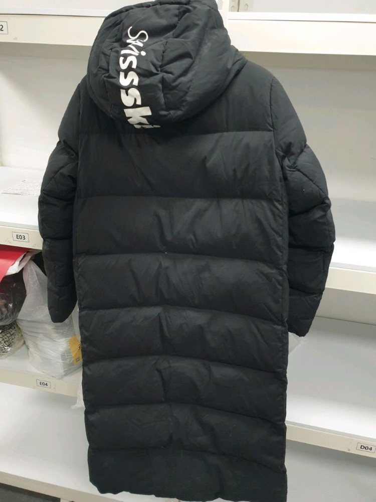 데상트 정품 스위스아우디 스키패딩 오리털 롱패딩 사이즈 90 판매합니다 이미지