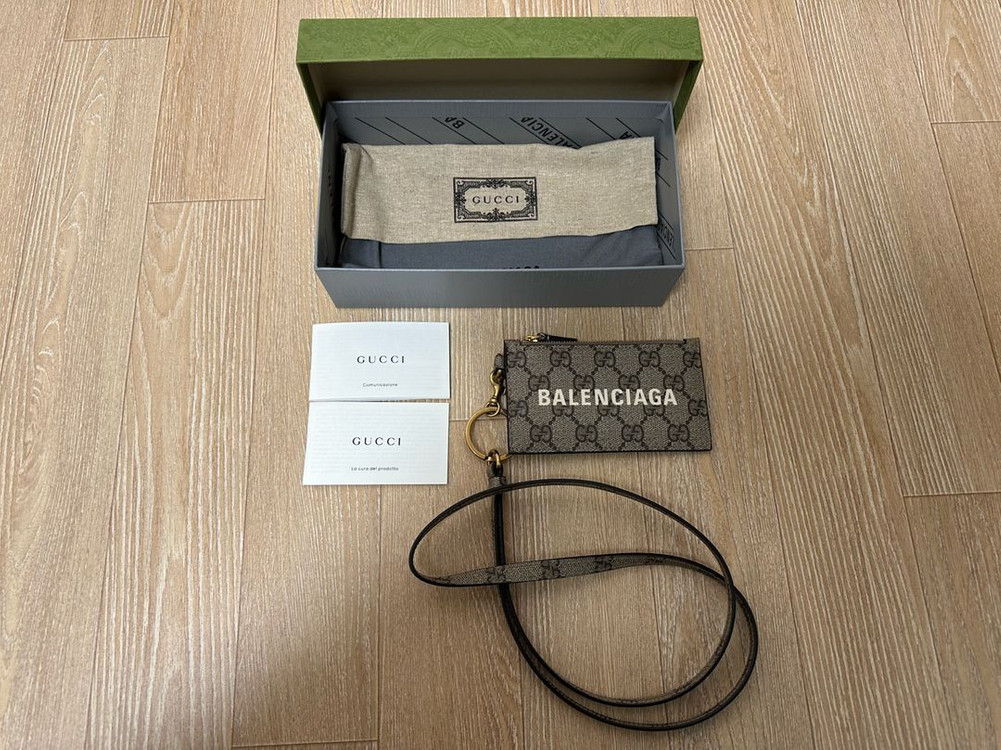 구찌 x 발렌시아가 해커 스트랩 카드지갑--0