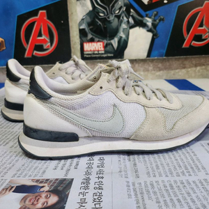 나이키 신발 230사이즈