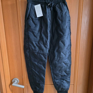 (새상품) 핏이 예쁜 패딩 솜 조거 팬츠 (66)