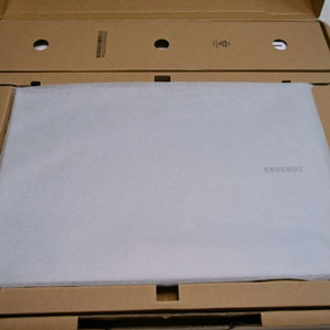 삼성 갤럭시 북4 NT751XGK-K05/C 단순개봉 새제품