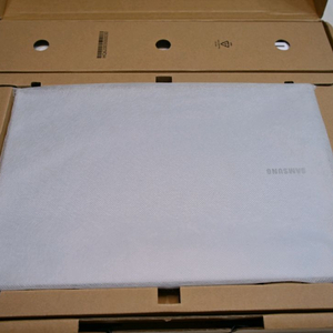 삼성 갤럭시 북4 NT751XGK-K05/C 단순개봉 새제품