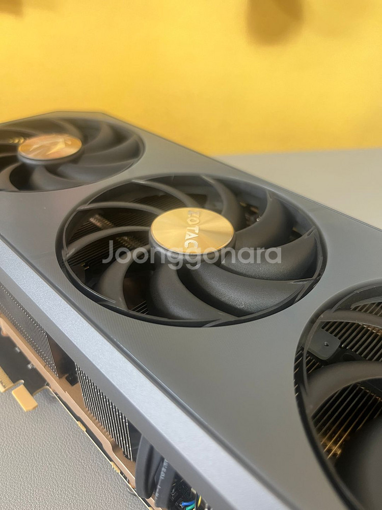 (부산)조텍 RTX5090 AMP 익스트림 팝니다!--1