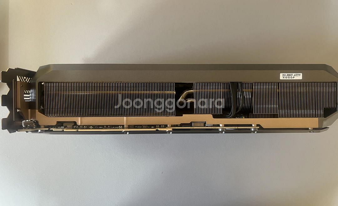 (부산)조텍 RTX5090 AMP 익스트림 팝니다!--4