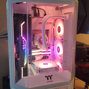 7800x3d / 3080ti / 32gb 타워 300 케이스 게이밍 컴퓨터 판매합니다. /화이트 버젼