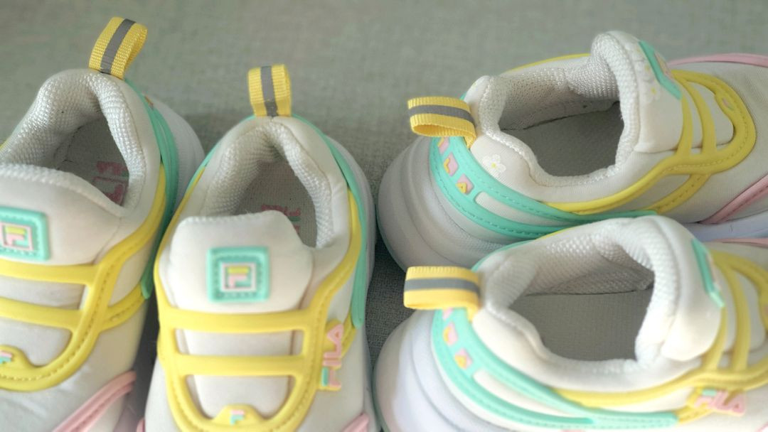 휠라키즈 이글 운동화 150(실제 140~) 2개 일괄--7