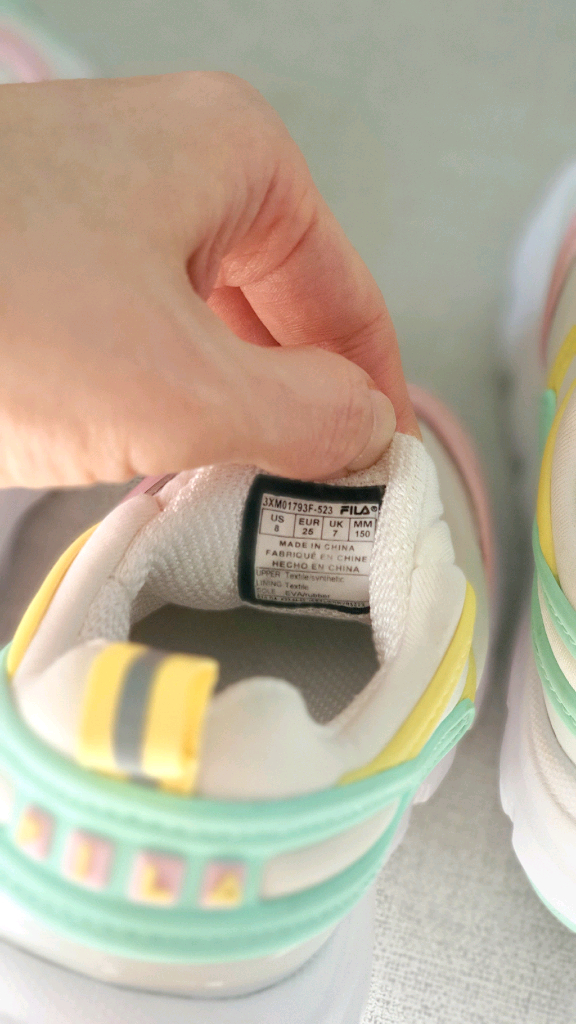 휠라키즈 이글 운동화 150(실제 140~) 2개 일괄--8