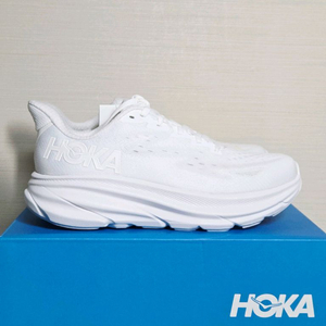 호카 호카오네오네 클리프톤 와이드 화이트 새상품