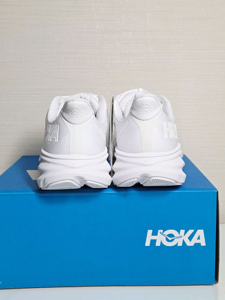 호카 호카오네오네 클리프톤 와이드 화이트 새상품--5