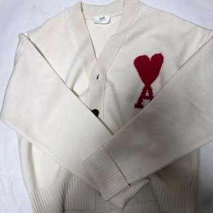 (XL) 아미 빅 하트 로고 오버사이즈 인타르시아 가디건 오프화이트 레드 이미지