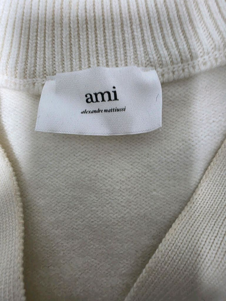 (XL) 아미 빅 하트 로고 오버사이즈 인타르시아 가디건 오프화이트 레드 이미지