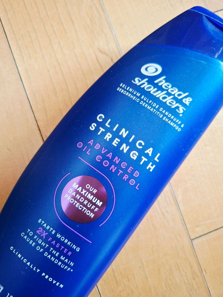 헤드앤숄더 클리니컬 스트렝스 샴푸--1