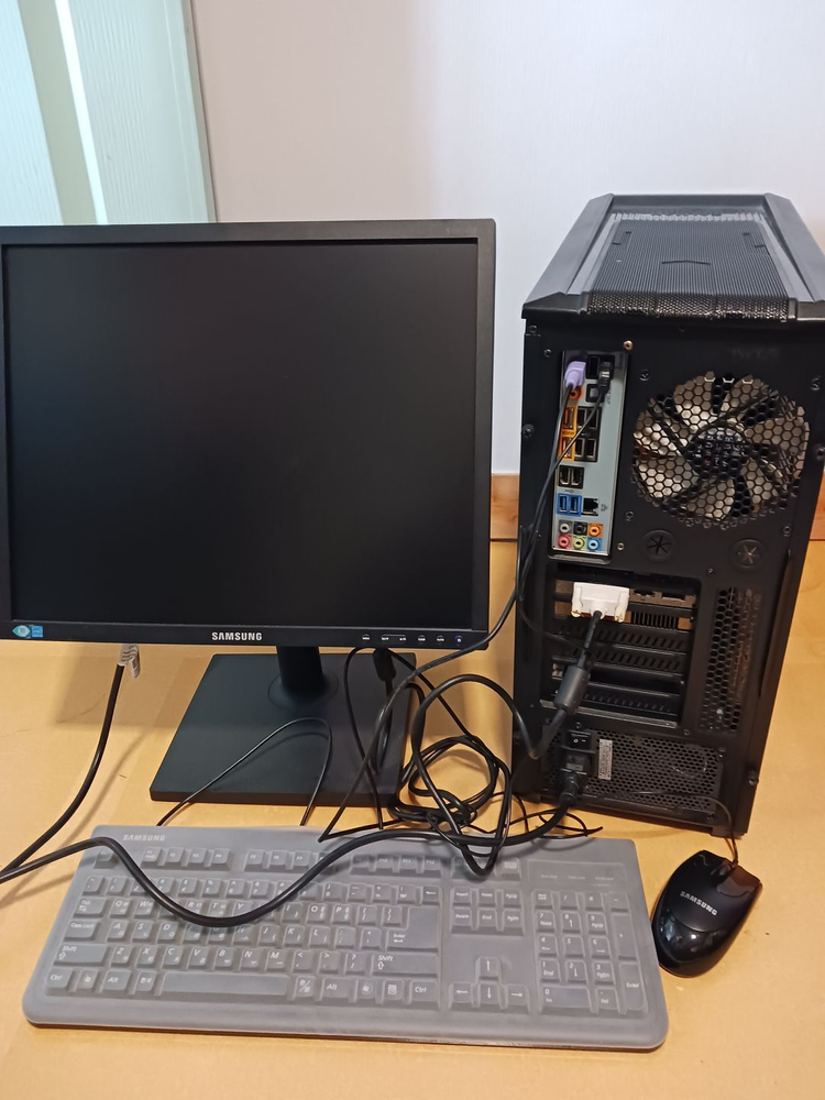 컴퓨터 본체+삼성19인치모니터 일괄 팝니다. 이미지