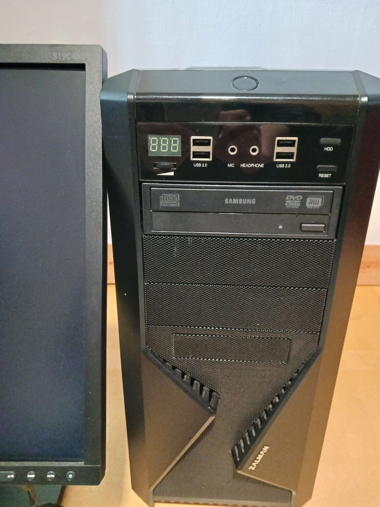 컴퓨터 본체+삼성19인치모니터 일괄 팝니다. 이미지