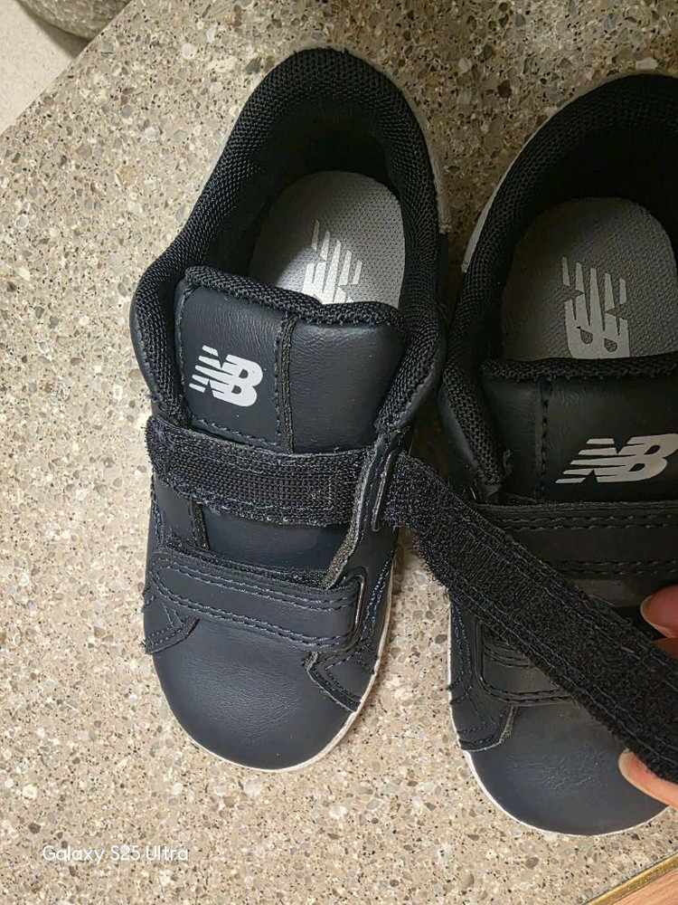 뉴발란스 아기 유아 운동화 14.5cm 이미지