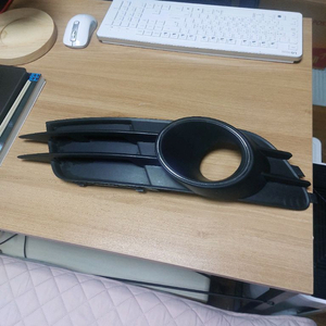 아우디 a6 순정 안개등커버 좌측
