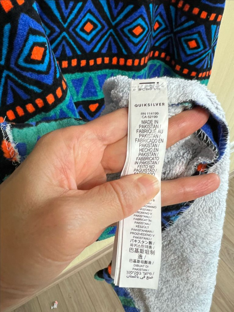 퀵실버 판초타월 수영 후드가운--9