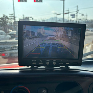 e-마이티 내장탑차 2.5톤 판매합니다.