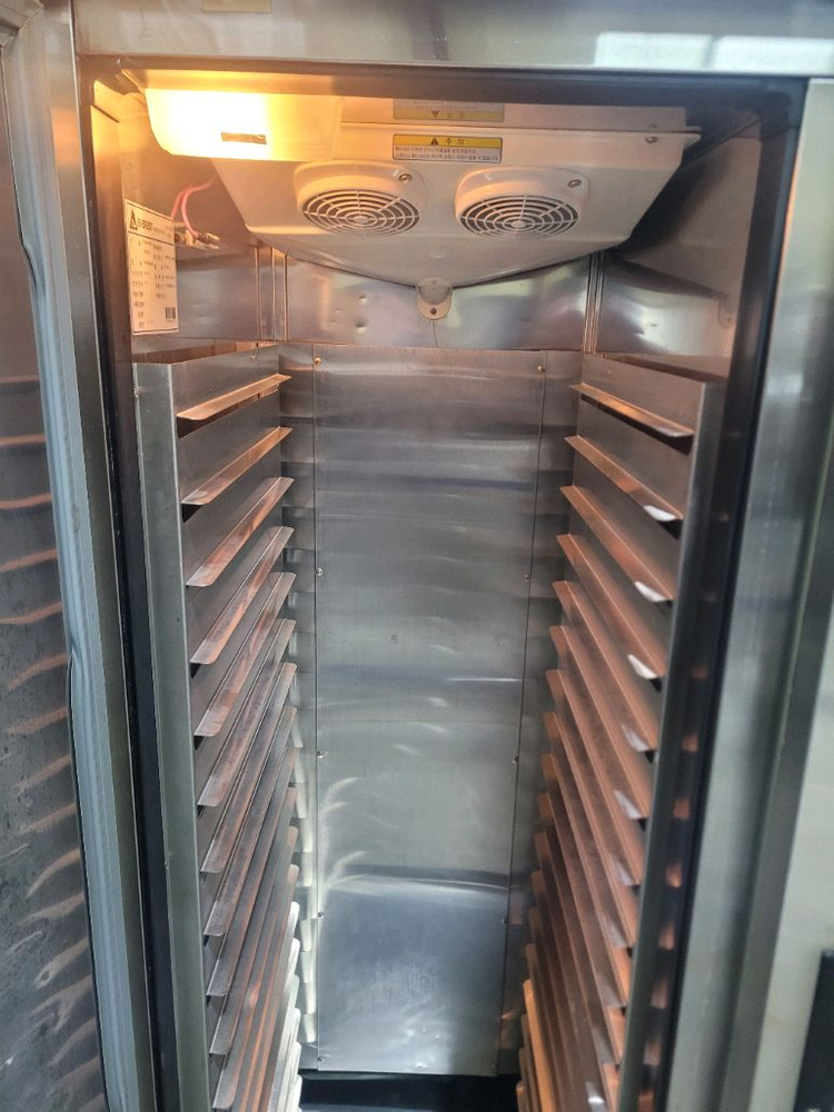 베이커리냉동고--3