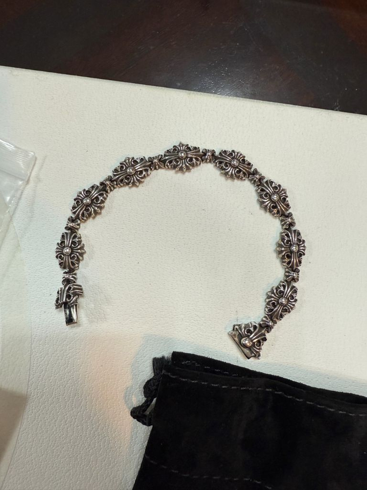 크롬하츠 정품 미니키퍼링크팔찌 국내백화점구매 오리지날 새상품급 인보이스 등 풀구성 팝니다.!!--2