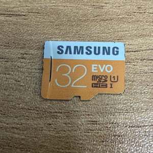 삼성 마이크로SD카드evo 32GB 팝니다