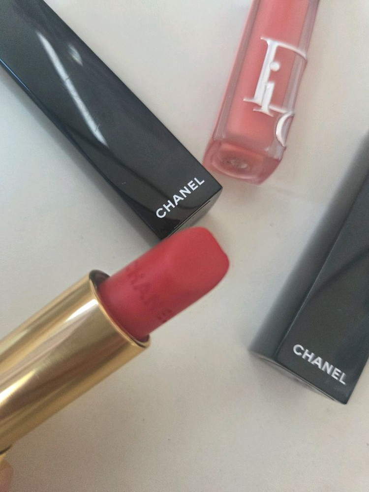 샤넬 루쥬 알뤼르 벨벳 립스틱 디올 어딕트 립 맥시마이저 틴트 이미지