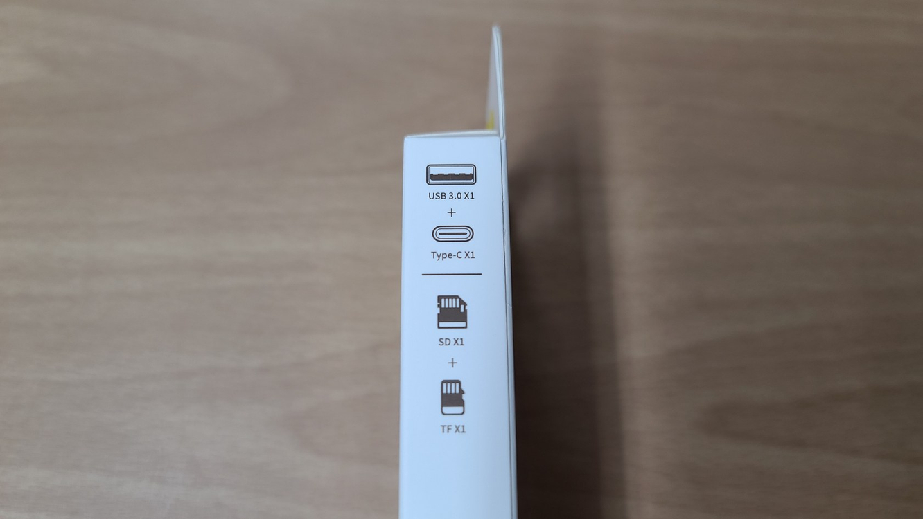 베이스어스 USB-A & TYPE-C 카드리더기--1