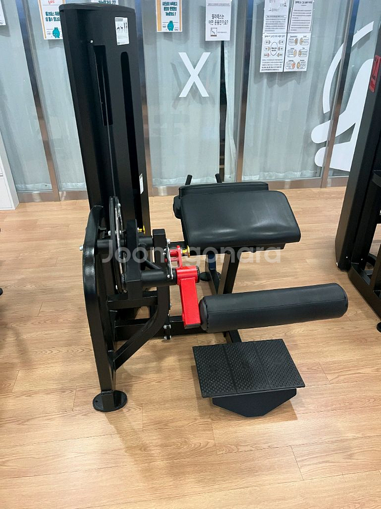 APT헬스장 클럽용머신 8종 처분합니다.--4